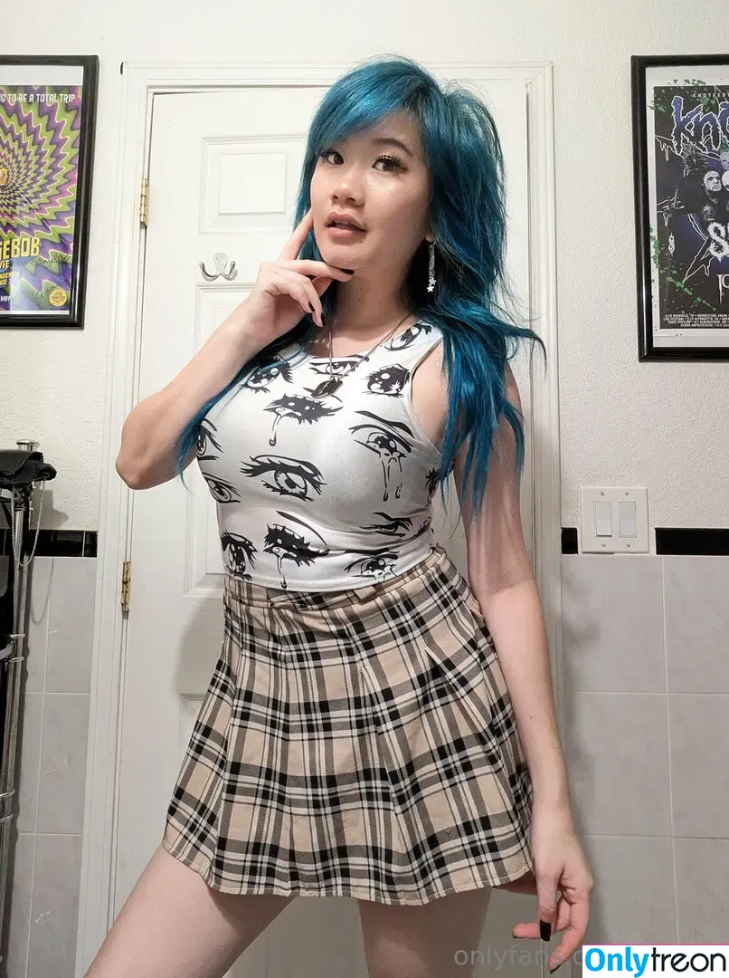 xlosuh nude photo #0011 (xlosuh)