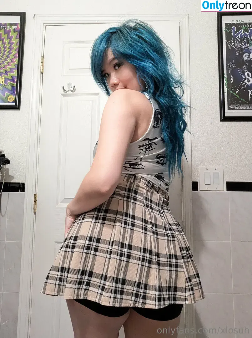 xlosuh nude photo #0014 (xlosuh)