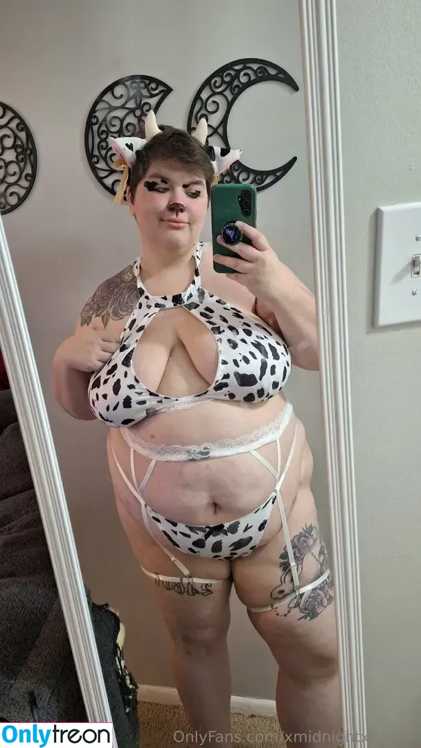 xmidnightxwolfex nude photo #0003 (midnightxwolf)