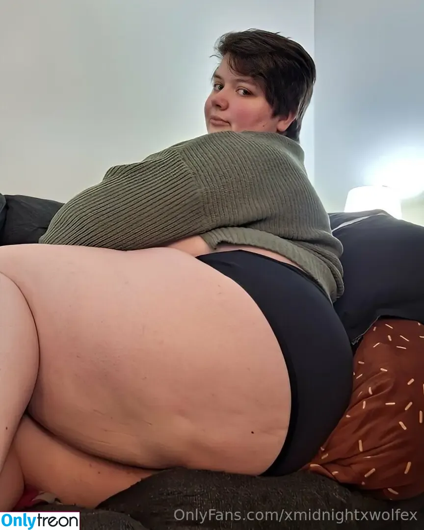 xmidnightxwolfex nude photo #0012 (midnightxwolf)