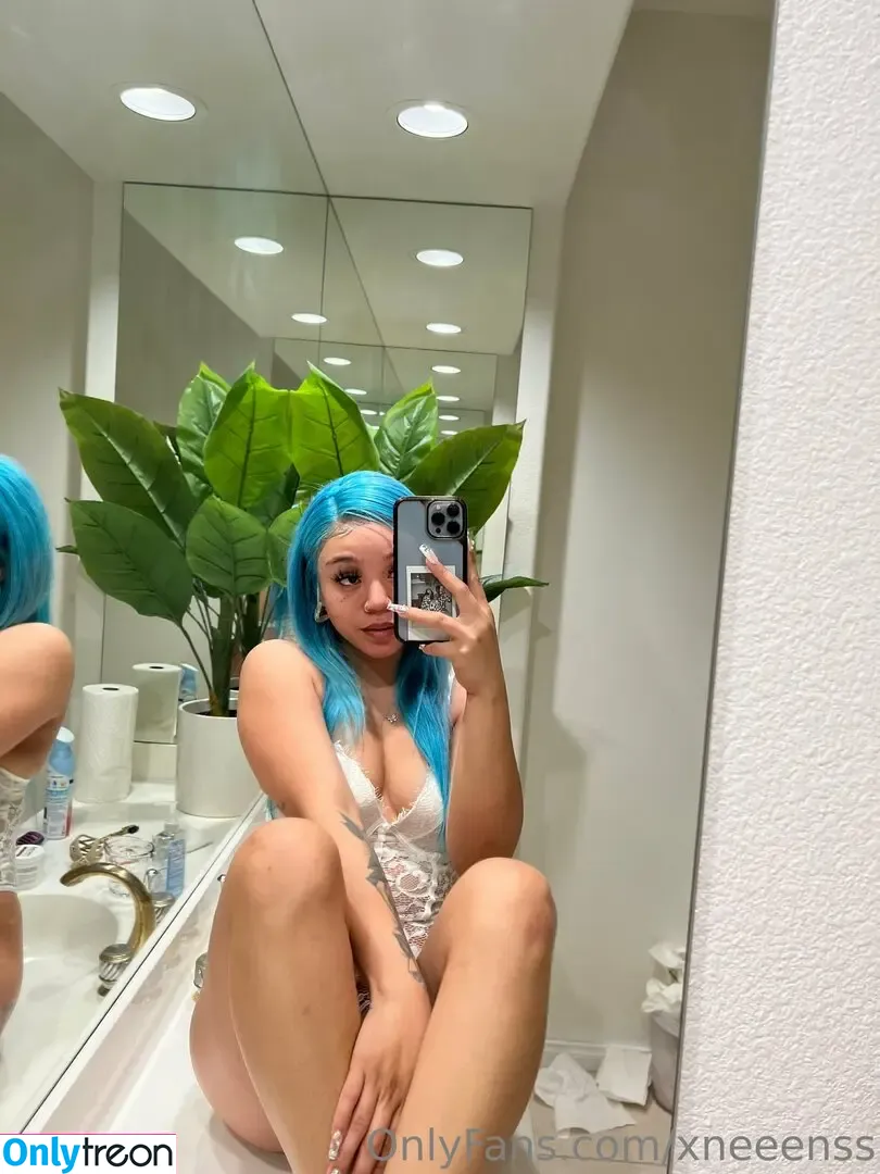 xneeenss nude photo #0028 (neenahlorene)
