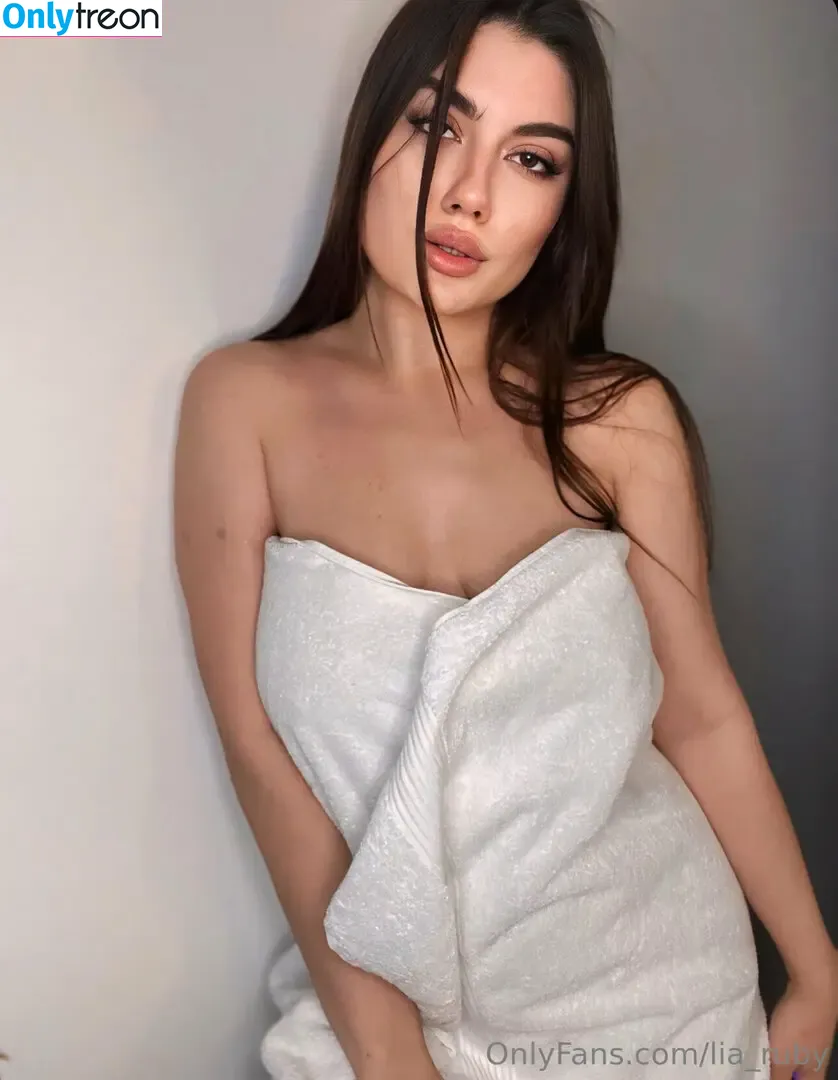 xo-emily-xo nude photo #0008 (xoemily2222)