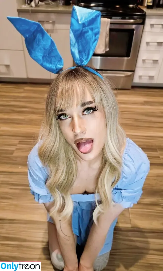 xoaugustharper nude photo #0006 (xoaugustharper)