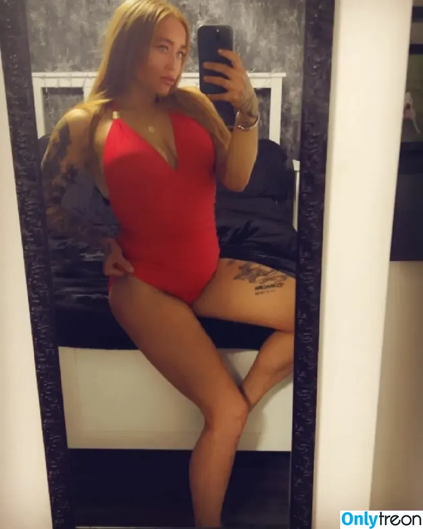 Xocinme nude photo #0036 (Xocinme)