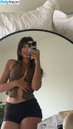 xoj3na / jena_delaura / jenavieve / jenaxo nude photo #0108