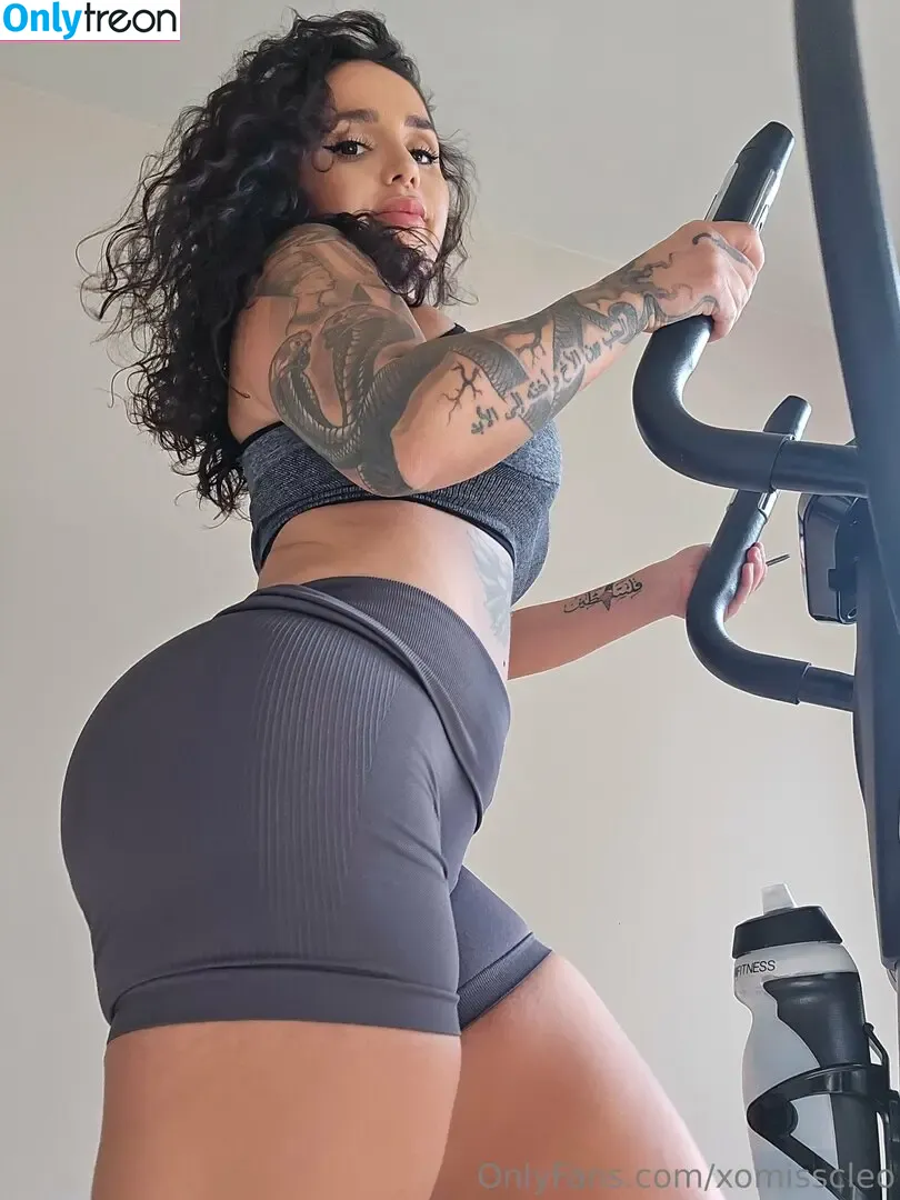 xomisscleo nude photo #0188 (goddesscleo_xo)