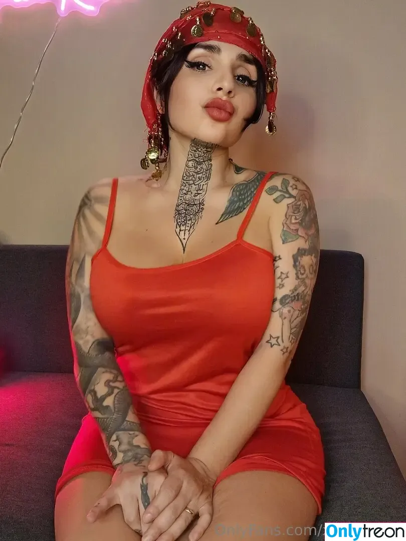xomisscleo голая photo #0212 (goddesscleo_xo)