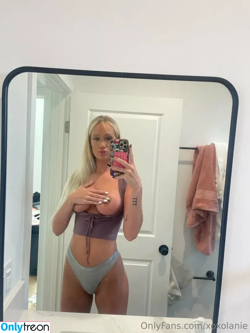 xoxolanie nude photo #0005 (xoxolani__)