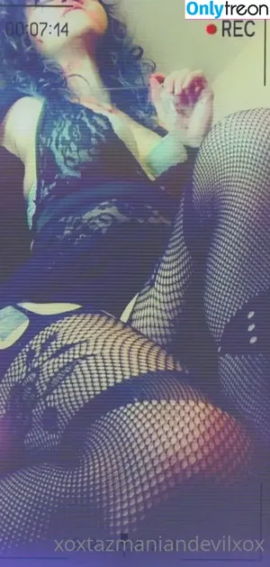 xoxtazmaniandevilxox / thebeanman nude photo #0017