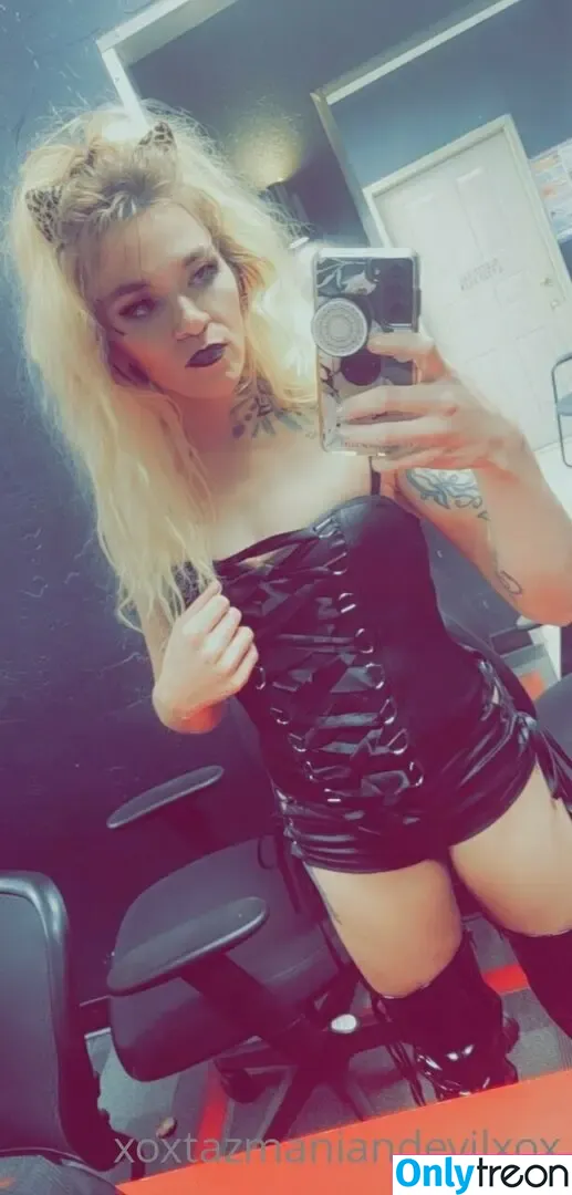 xoxtazmaniandevilxox nude photo #0014 (thebeanman)