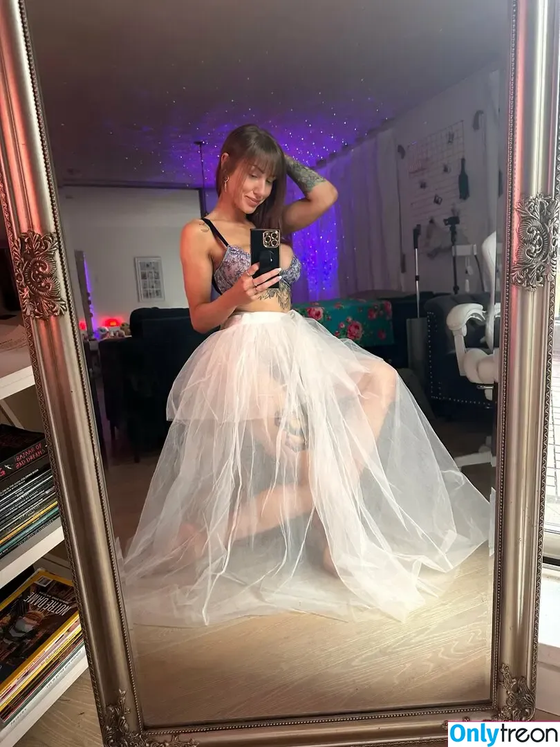 xsofiasunshine nude photo #1898 (Sofia Sunshine / x.sofiasunshine)