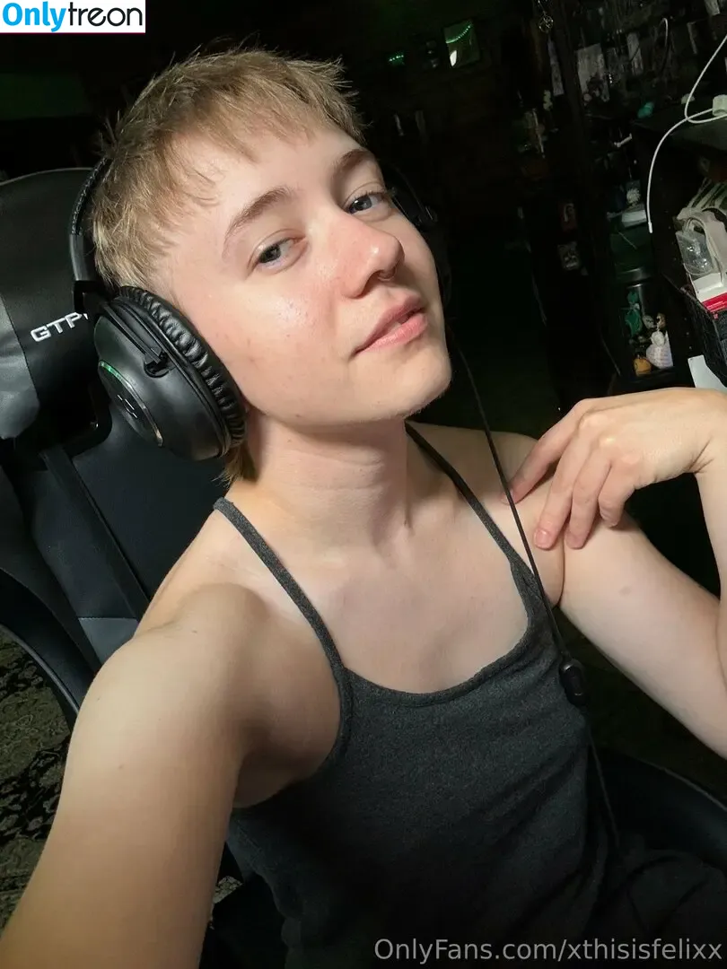 xthisisfelixx nude photo #0100 (xthisisfelixx)