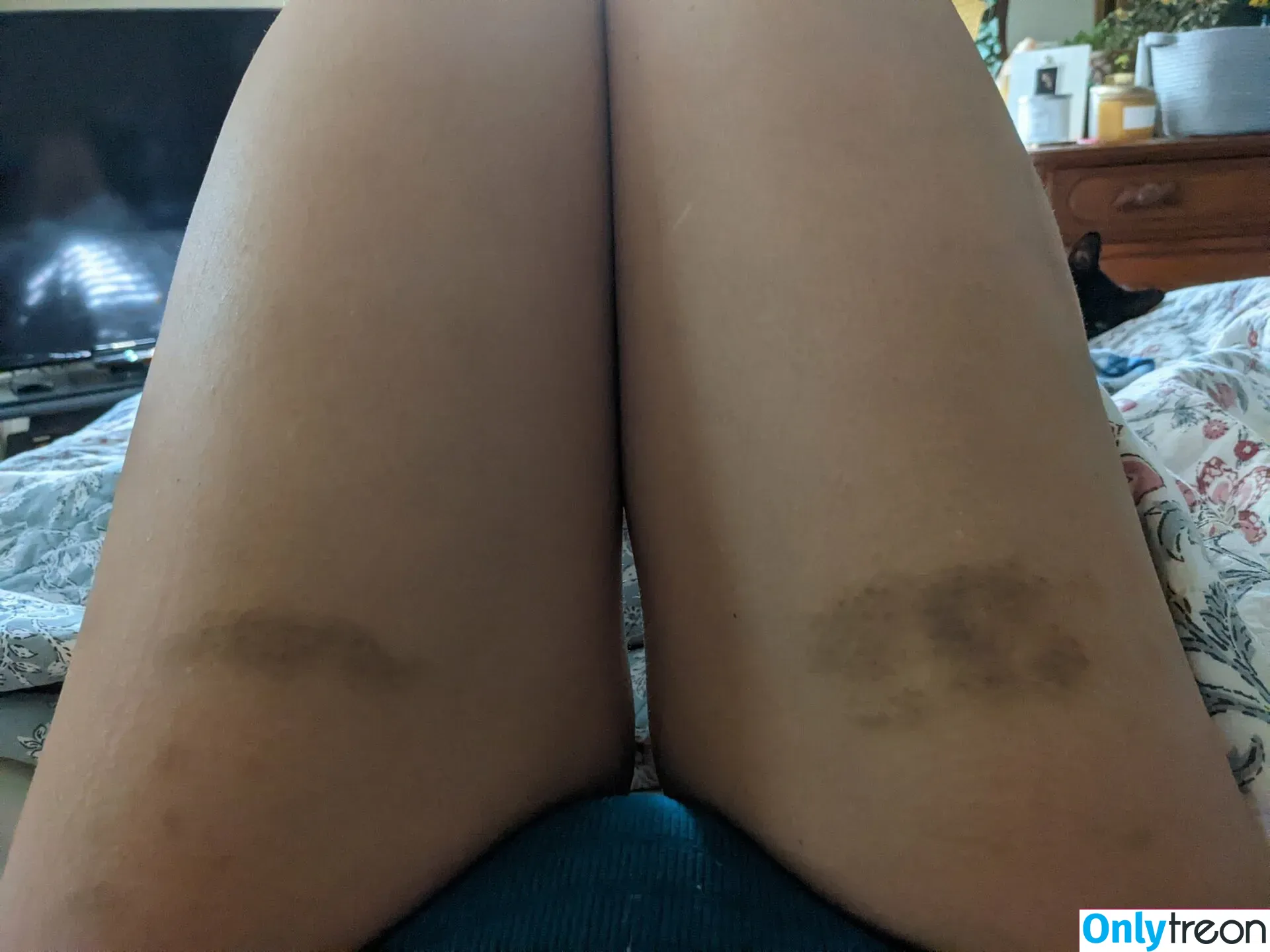xx.hhhhunny nude photo #0006 (im.honey.xx)