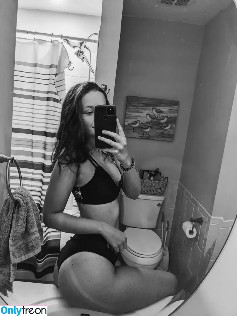 xx.hhhhunny nude photo #0007 (im.honey.xx)