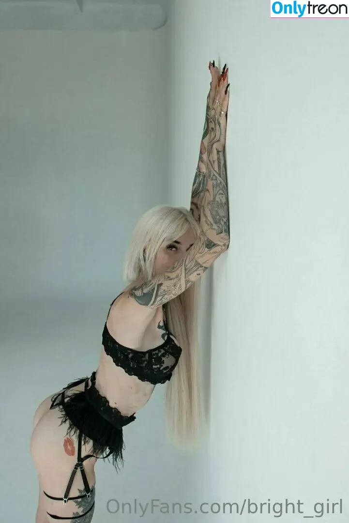 xx_molly_xx nude photo #0018 (xx_molly_xx23)