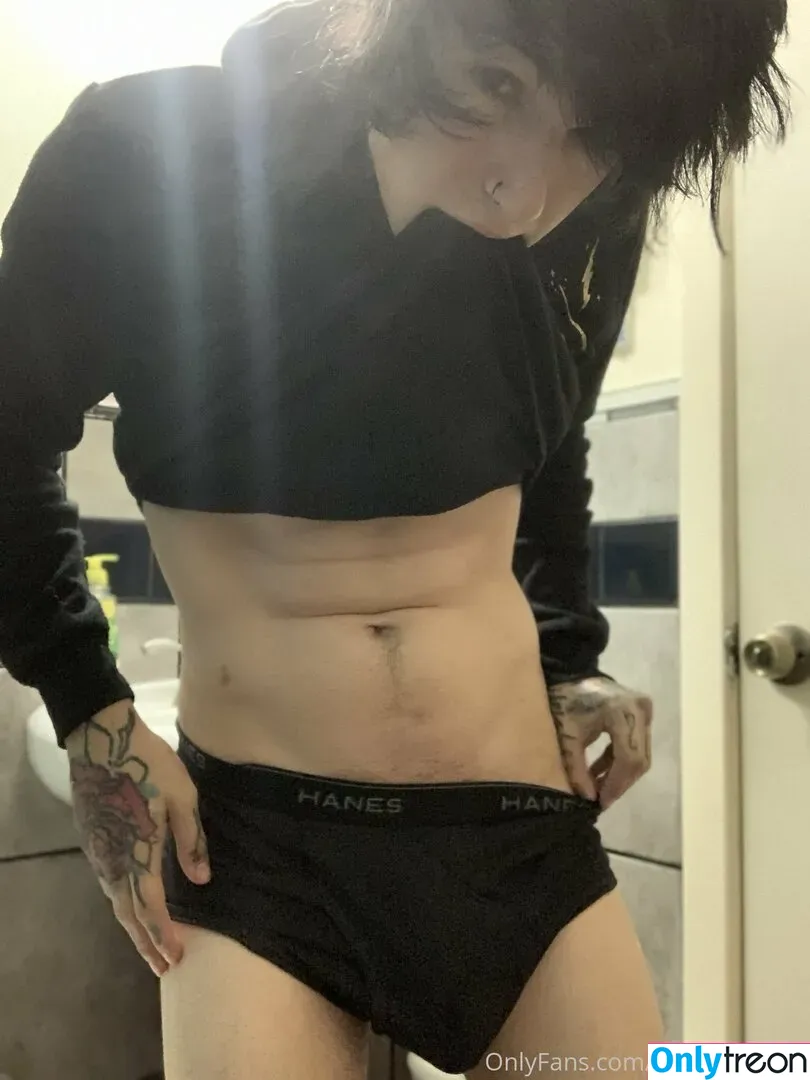 xxchrissdecemberxx nude photo #0007 (chrisssdecembercx)
