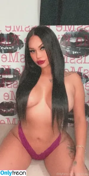 XxDakotaXX / kodes_xo nude photo #0006