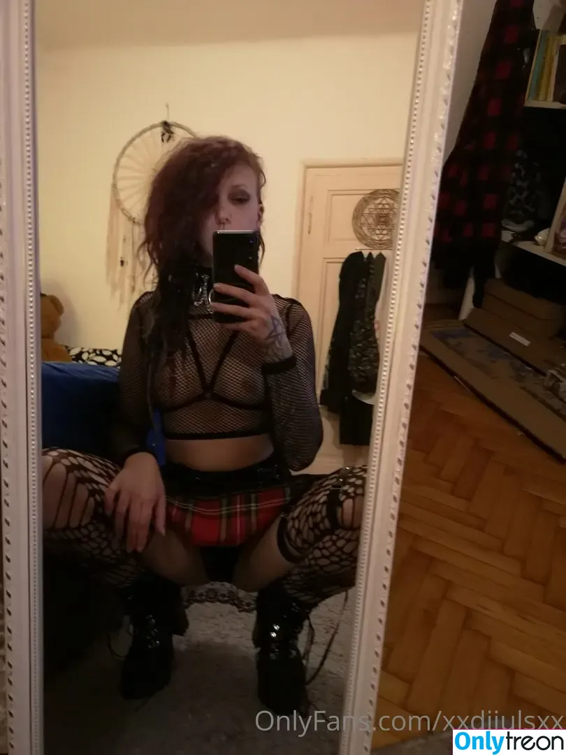 xxdijulsxx nude photo #0058 (xxlittlebirdxx_)