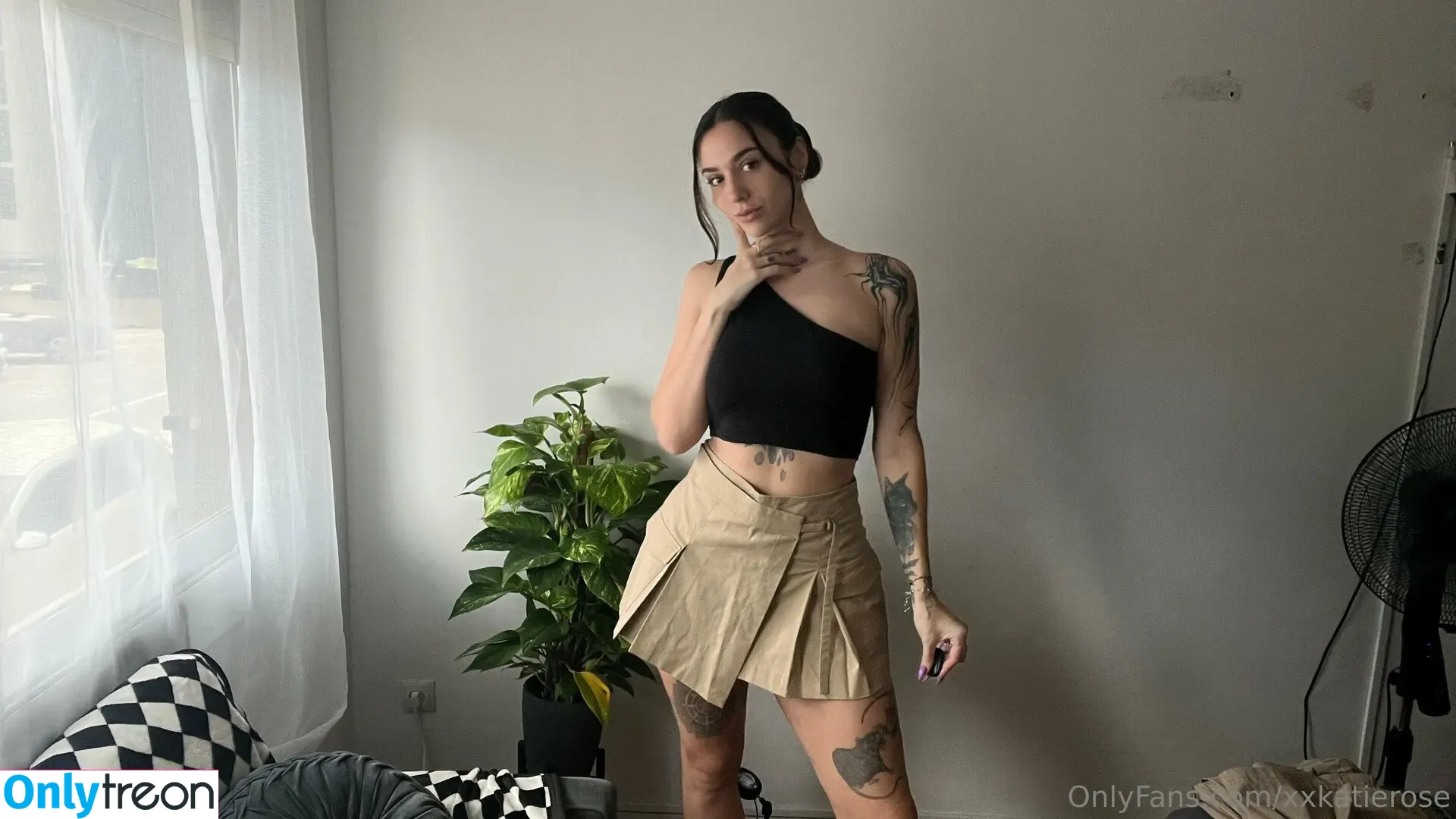 Xxkatierose nude photo #0030 (Katie Rose / Katierose / katierosierose)