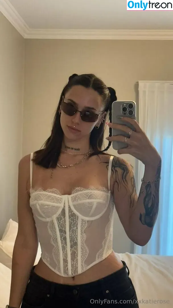 Xxkatierose nude photo #0046 (Katie Rose / Katierose / katierosierose)