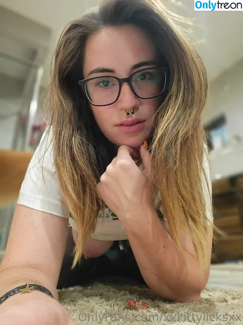 xxkittylicksxx nude photo #0018 (xxkittylicksxx)