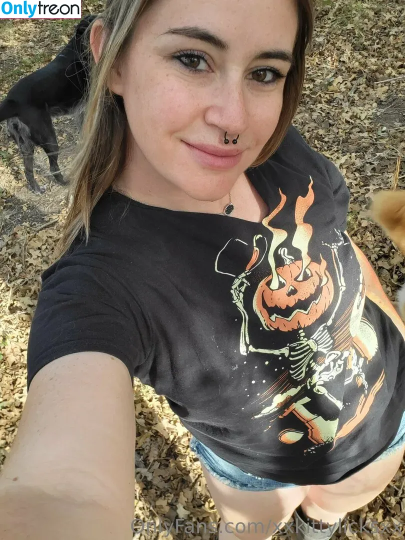 xxkittylicksxx nude photo #0021 (xxkittylicksxx)