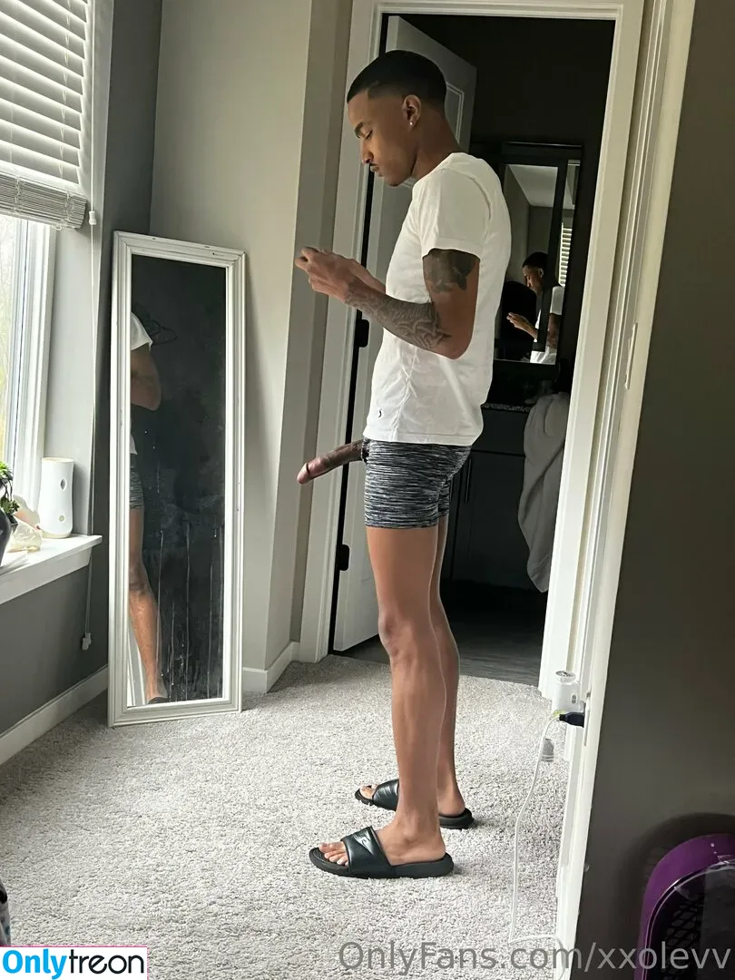 xxolevv nude photo #0003 (xxoeevee)
