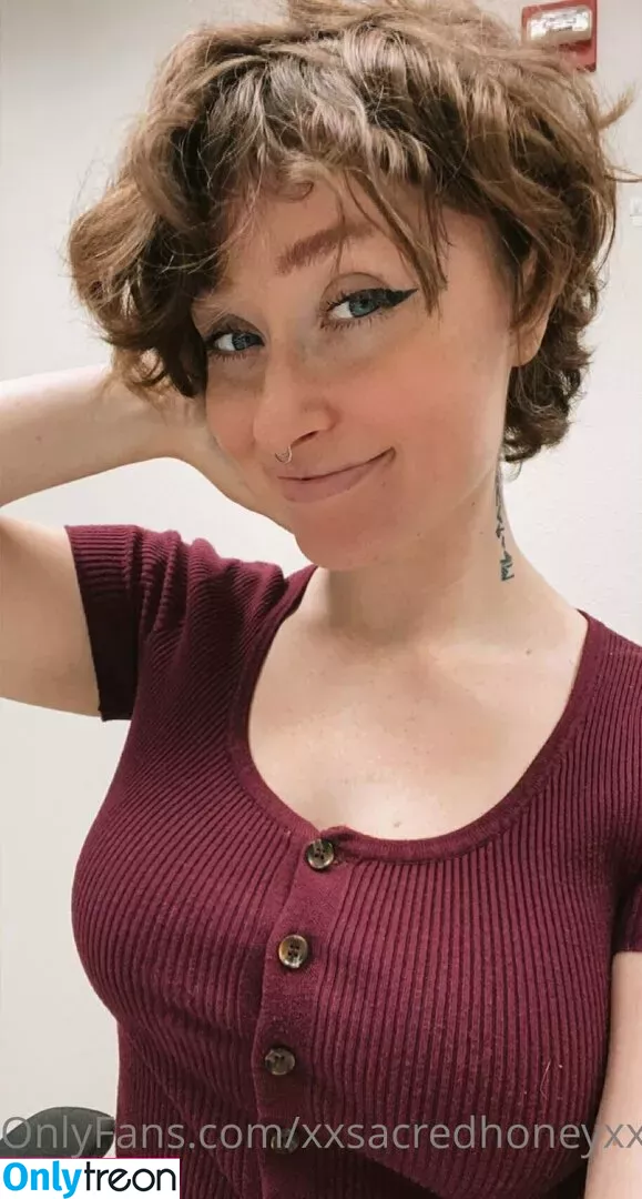 xxsacredhoneyxx nude photo #0011 (xxshadcatxx)