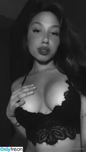 xxsophiexxxxx / xxsophie.nxx фото голая #0016