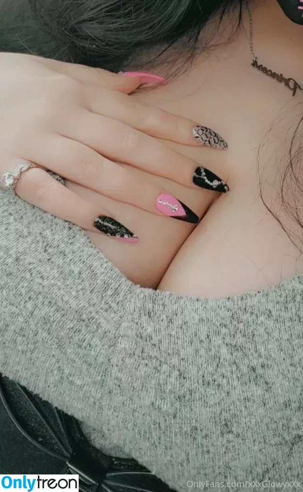 xxxglowyxxx nude photo #0029 (xxxglowyxxx)