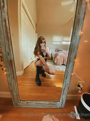 xxxkatherinekitten / asmrkitten nude photo #0038