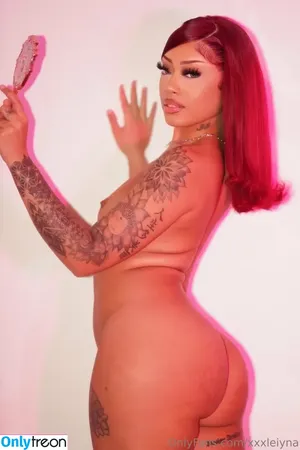 xxxleiyna / leiynaaxx фото голая #0018