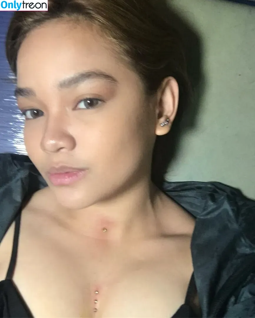 Xyriel Manabat nude photo #0003 (XyrielManabattt / xyrielmanabat_)