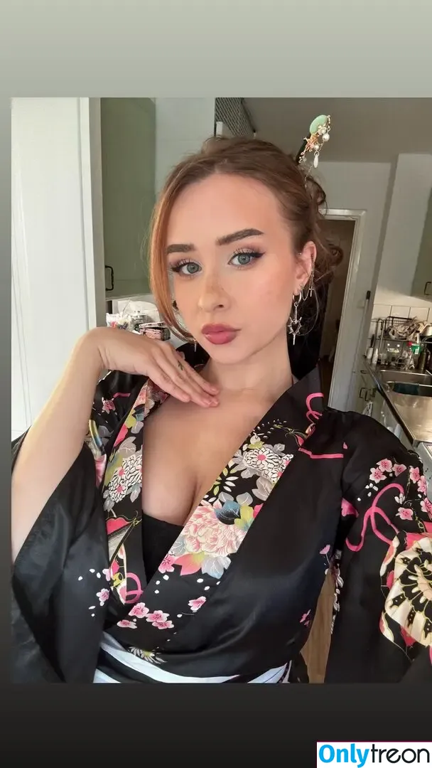 yaboielina голая photo #0758 (elina)