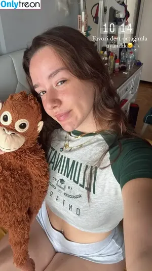 Yağmur Şimşek / yagmursimsek / yamursimseek / yyagmurrsimsek nude photo #0109