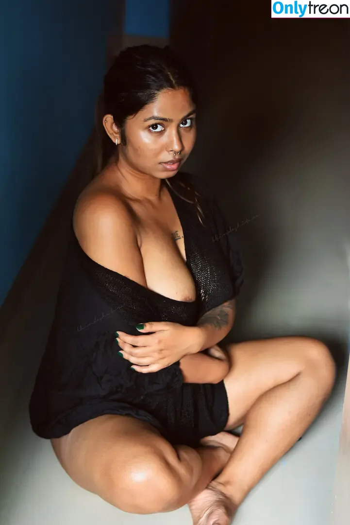 Yajna Seni nude photo #0332 (yajnaseni25)
