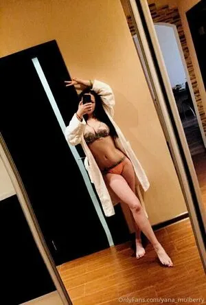 yanamulberry / yana_group nude photo #0027