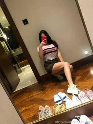 yanamulberry / yana_group nude photo #0198