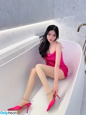 yangchenchen_yome / sugarbabyssssu / 杨晨晨 Sugar фото голая #0072