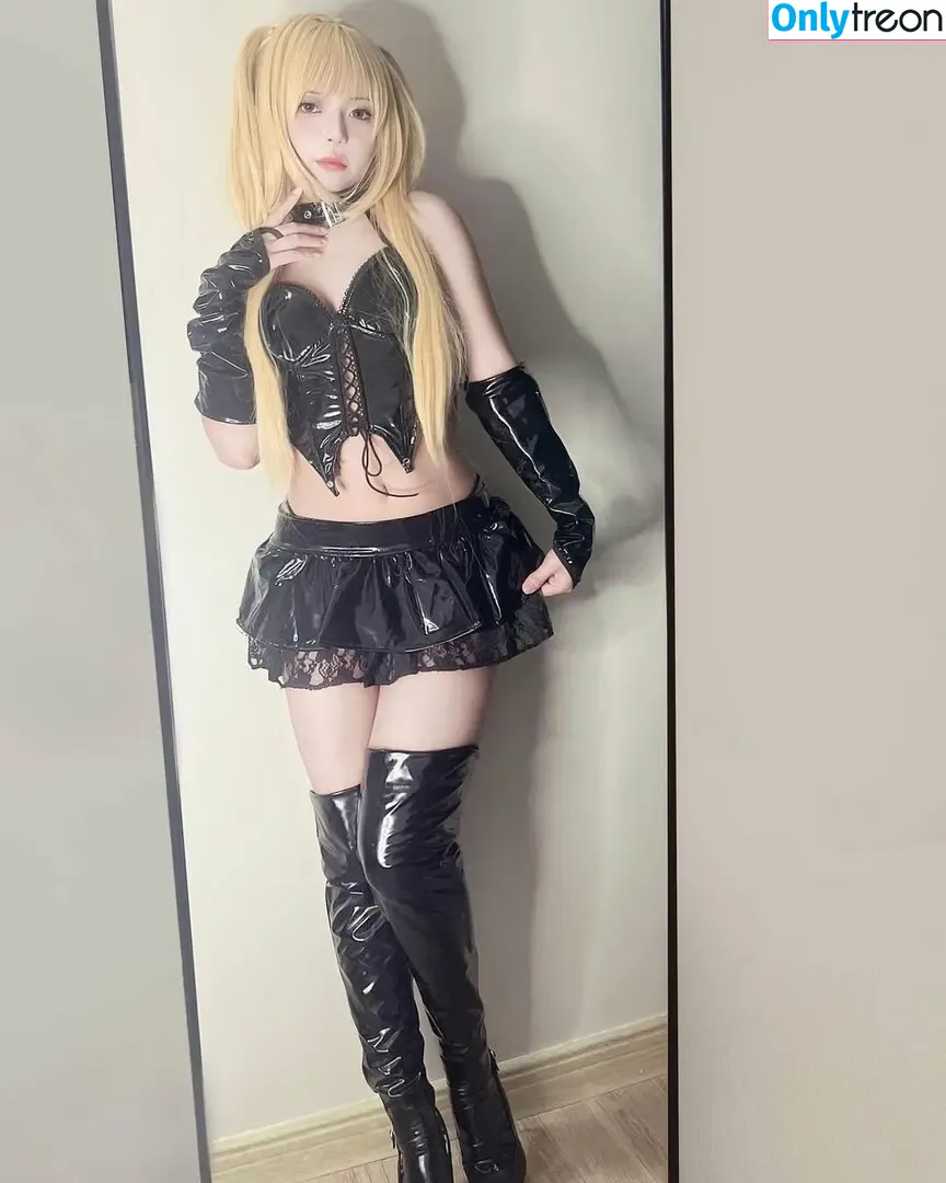 Yanyankyun nude photo #0001 (yanyan.cos)