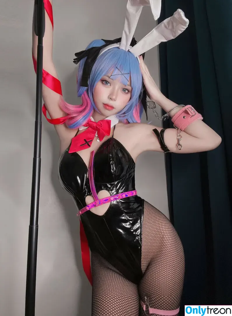 Yanyankyun nude photo #0054 (yanyan.cos)
