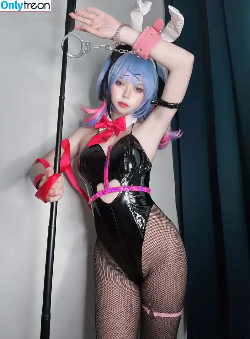 Yanyankyun nude photo #0058 (yanyan.cos)