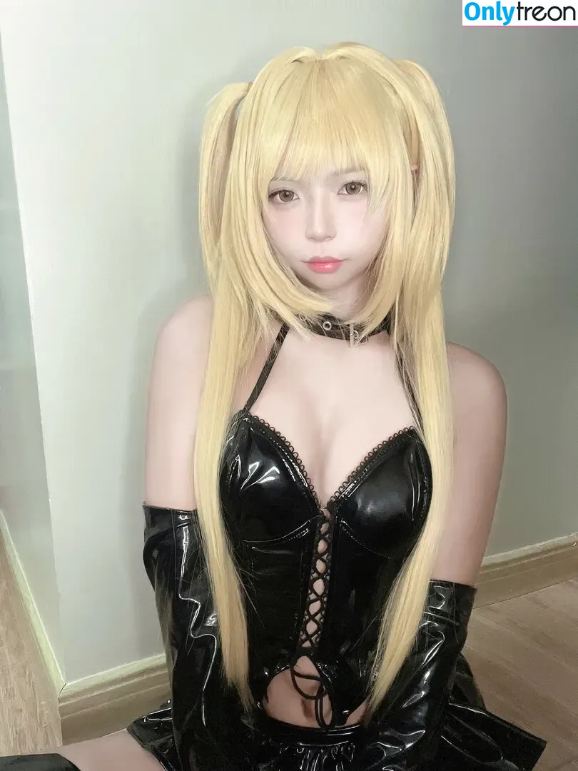 Yanyankyun nude photo #0115 (yanyan.cos)