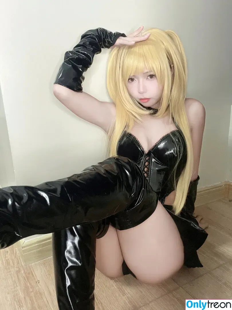 Yanyankyun nude photo #0117 (yanyan.cos)