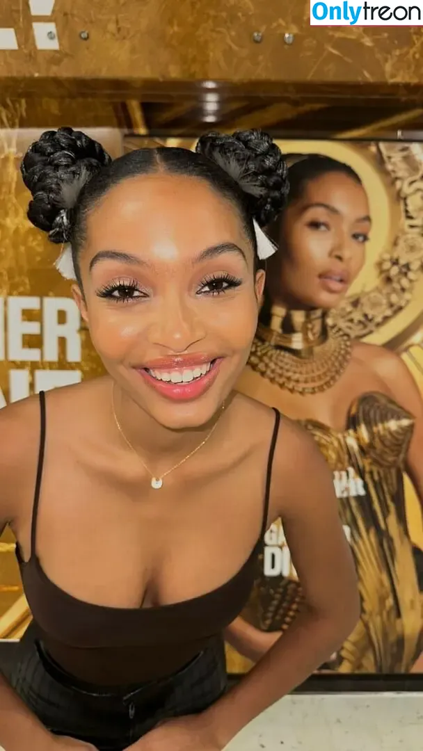 Yara Shahidi nude photo #0021 (yarashahidi)