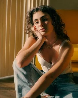 Yasmeen Fletcher / yasmeenfletcher фото голая #0092
