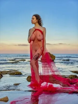 Yasmin_avrahami / AvrahamiYasmin / photoart_il / tsyasmin фото голая #0347