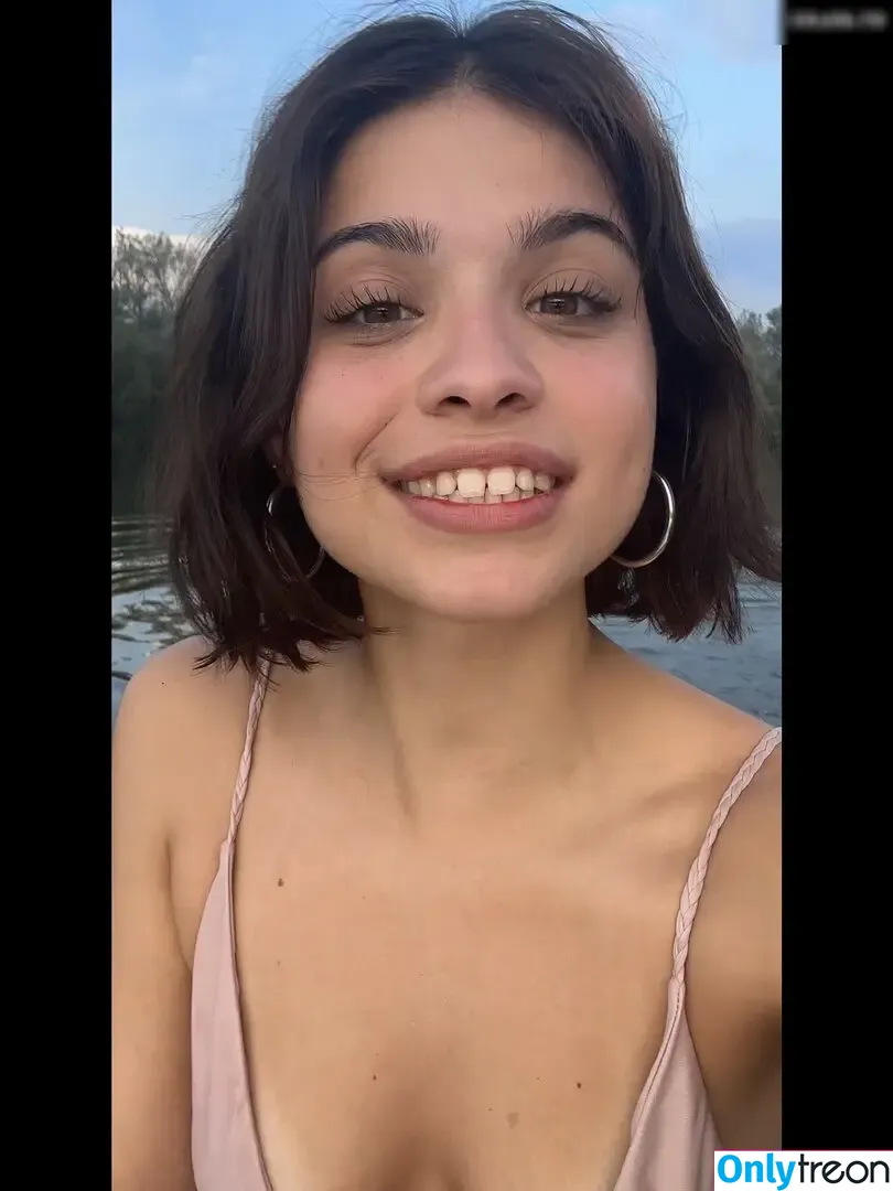 Yasmin Bal голая photo #0025 (eyasminbal)