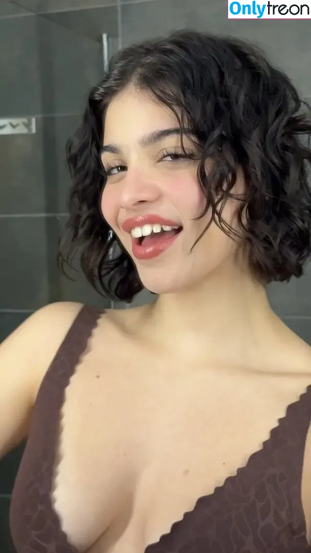 Yasmin Bal голая photo #0064 (eyasminbal)