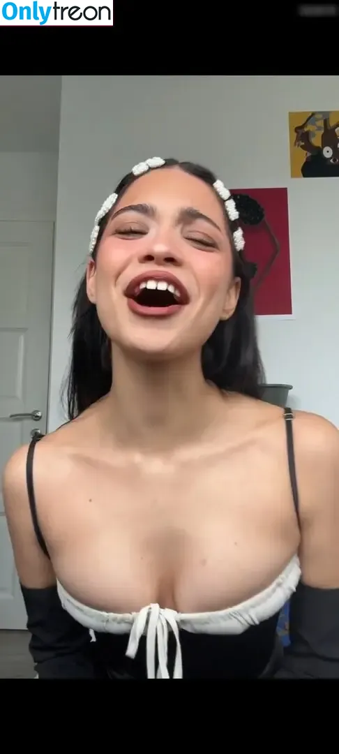 Yasmin Bal nude photo #0106 (eyasminbal)